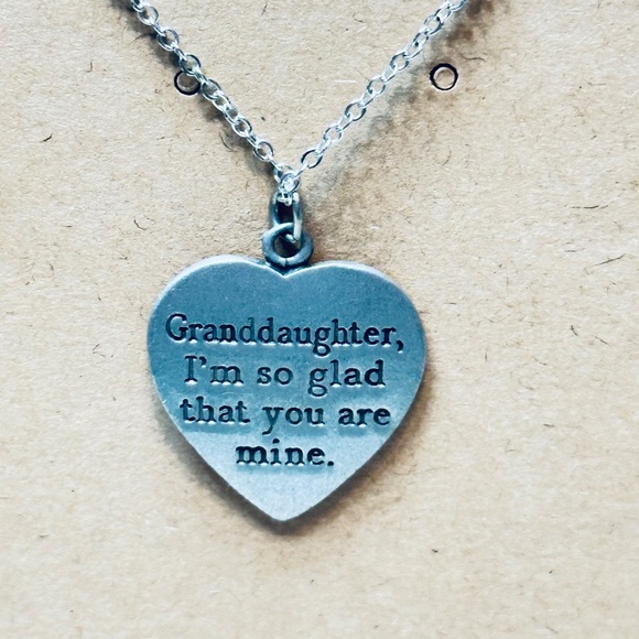 Silver Tone Heart Pendant “Granddaughter I’m so glad that you are mine“ - Picture 3 of 10